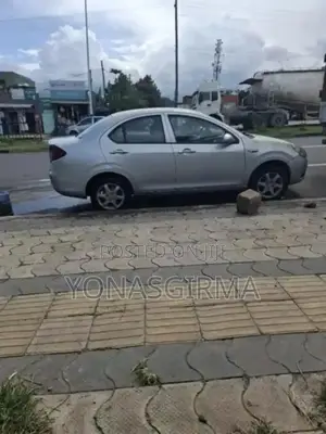 Lifan Abay 2011 Silver