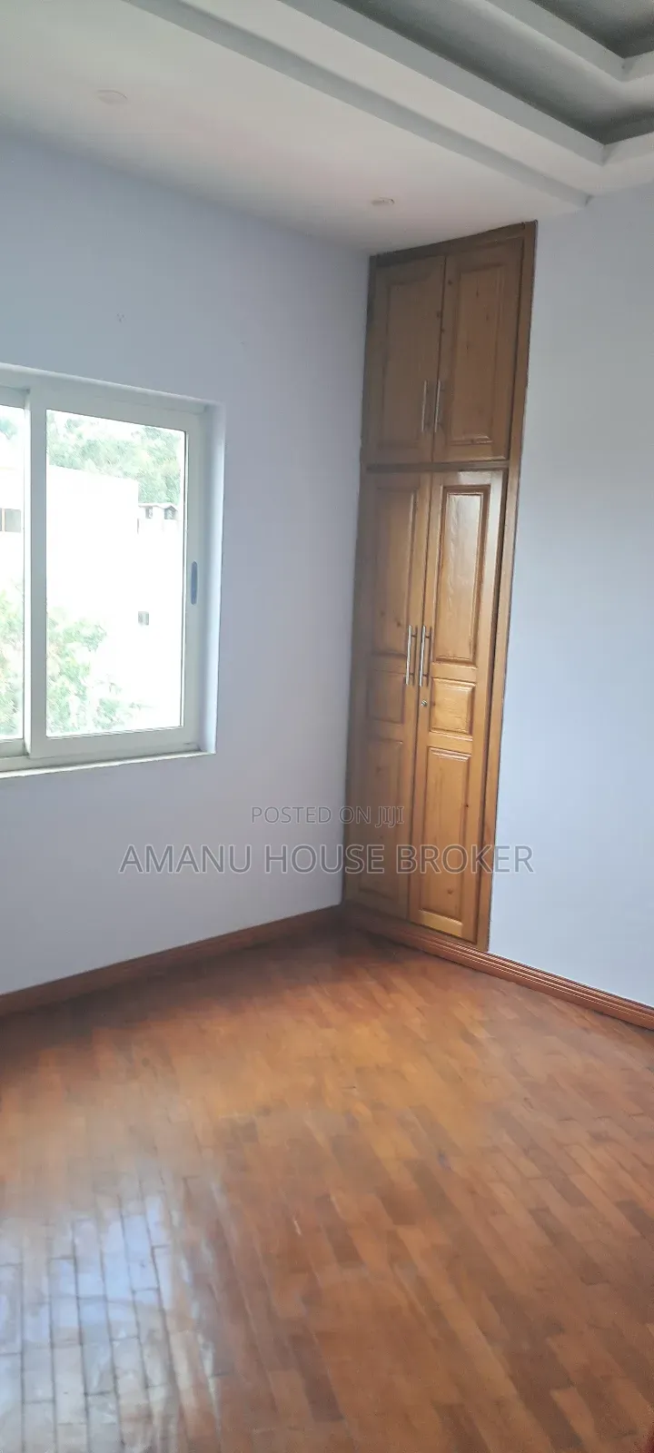 11bdrm House in Addis Abeba, Bole for rent