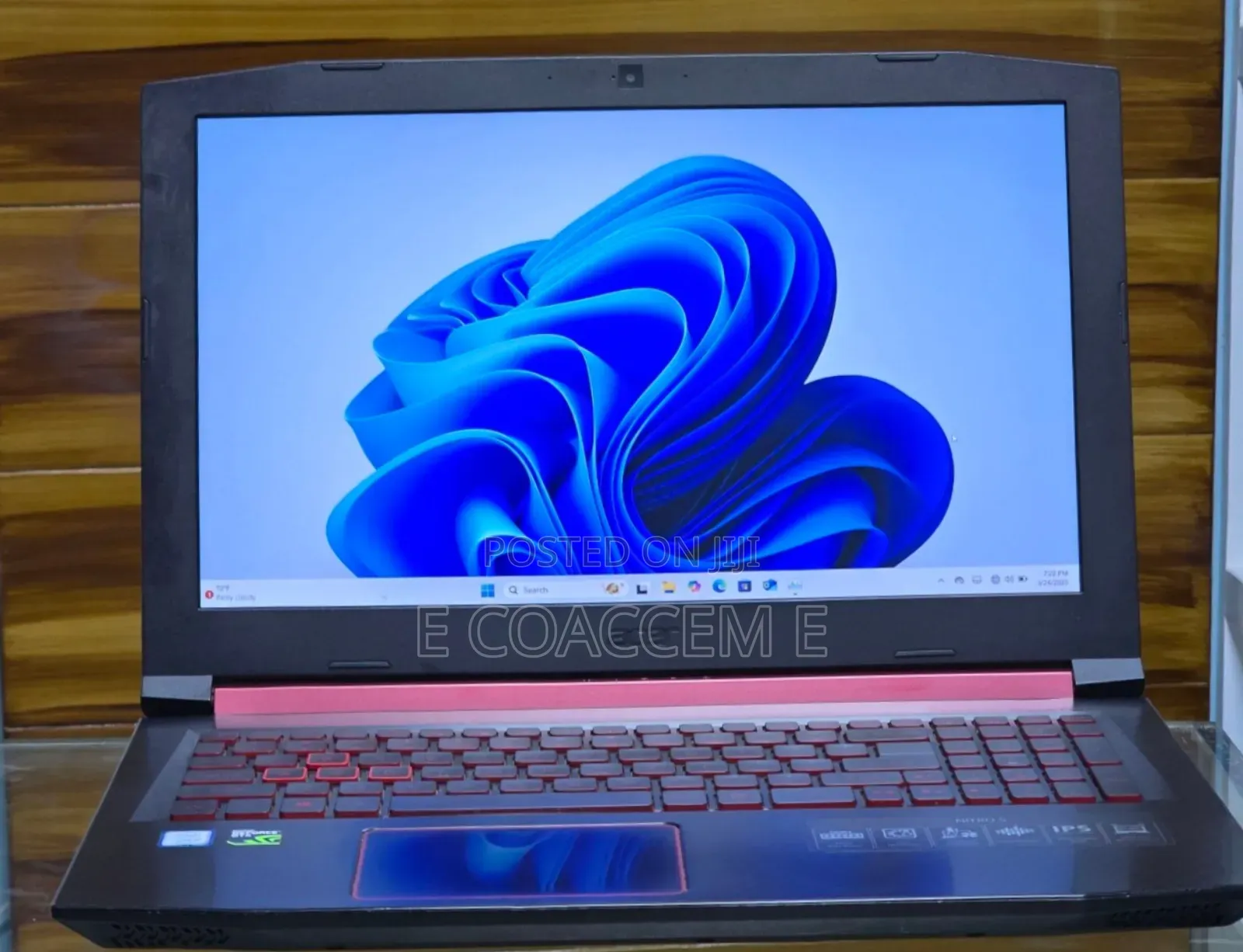 New Laptop Acer 8GB Intel Core I5 SSHD+SSD 256GB