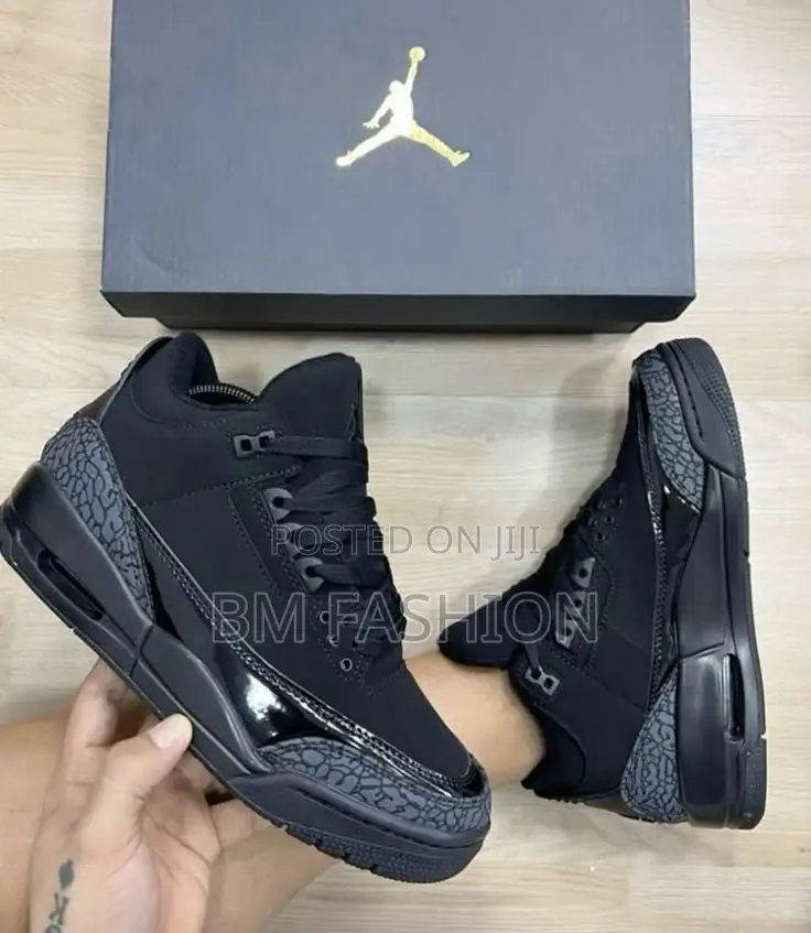 Jordan 3 Black Cat