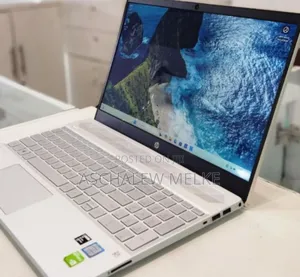 Photo - New Laptop HP Pavilion 15 8GB Intel Core I5 HDD+SSD 1T