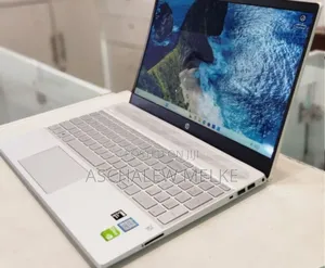 New Laptop HP Pavilion 15 8GB Intel Core I5 HDD+SSD 1T