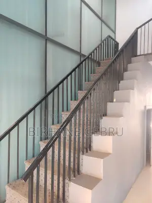 Luxury Apartimen Rent for Cafe or Other Business