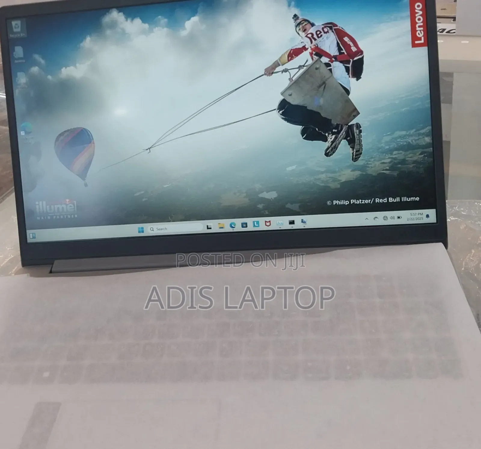 New Laptop Lenovo IdeaPad 1 8GB AMD Ryzen 7 SSD 512GB