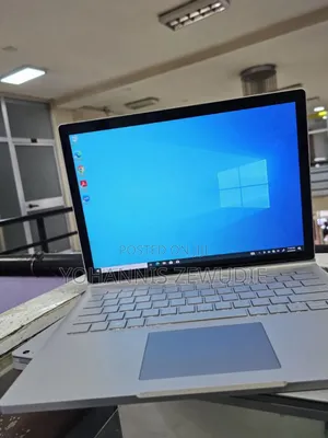 Photo - New Laptop Microsoft Surface Book 3 16GB Intel Core I7 SSD 256GB