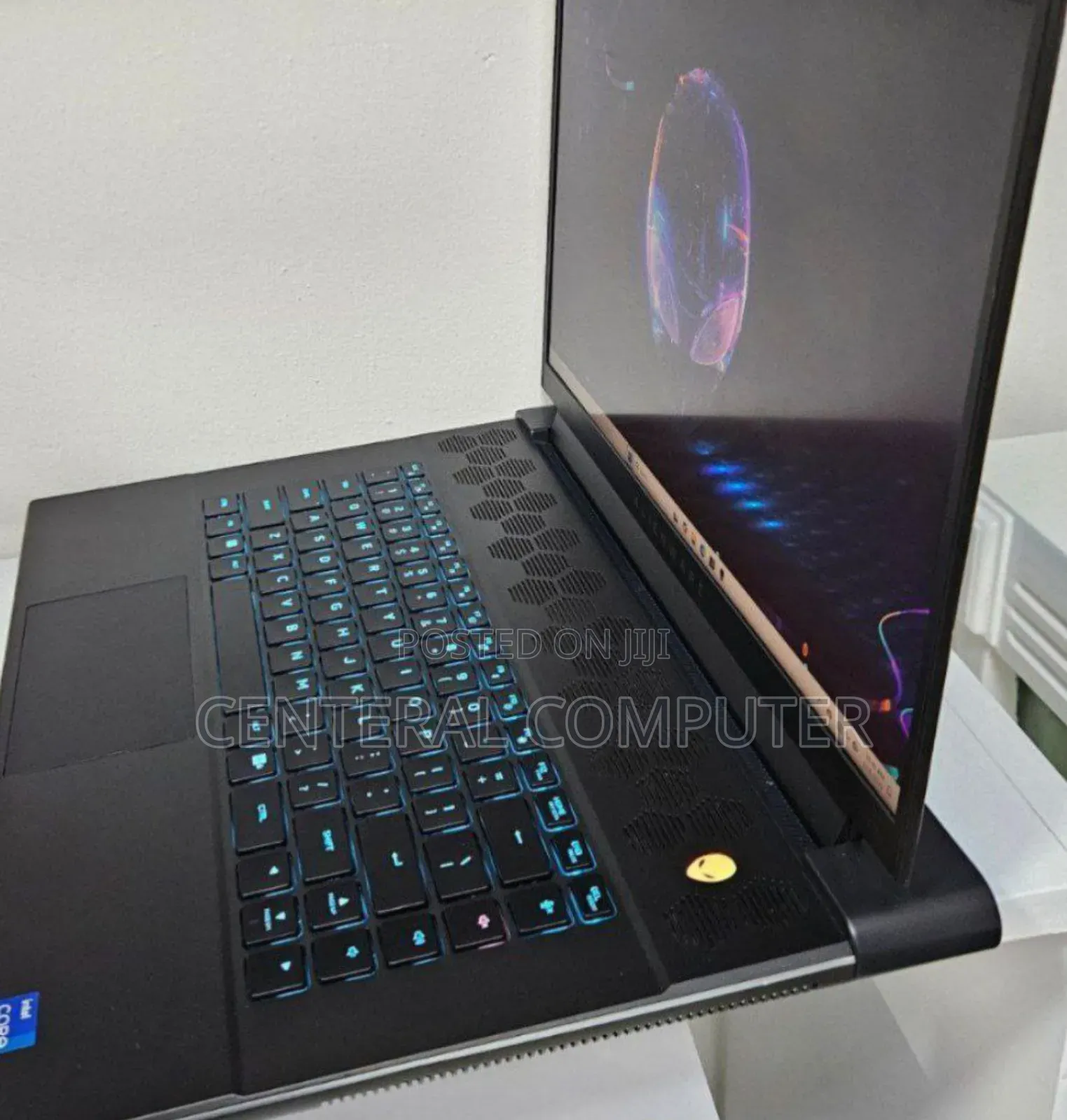 New Laptop Alienware M17x R2 16GB Intel Core I7 SSD 512GB