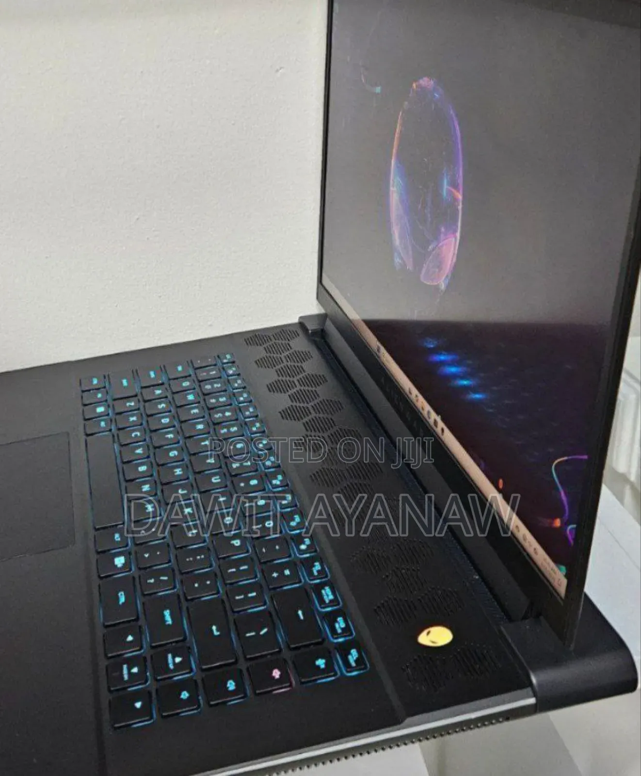 New Laptop Alienware M17x R2 16GB Intel Core I7 SSD 1T