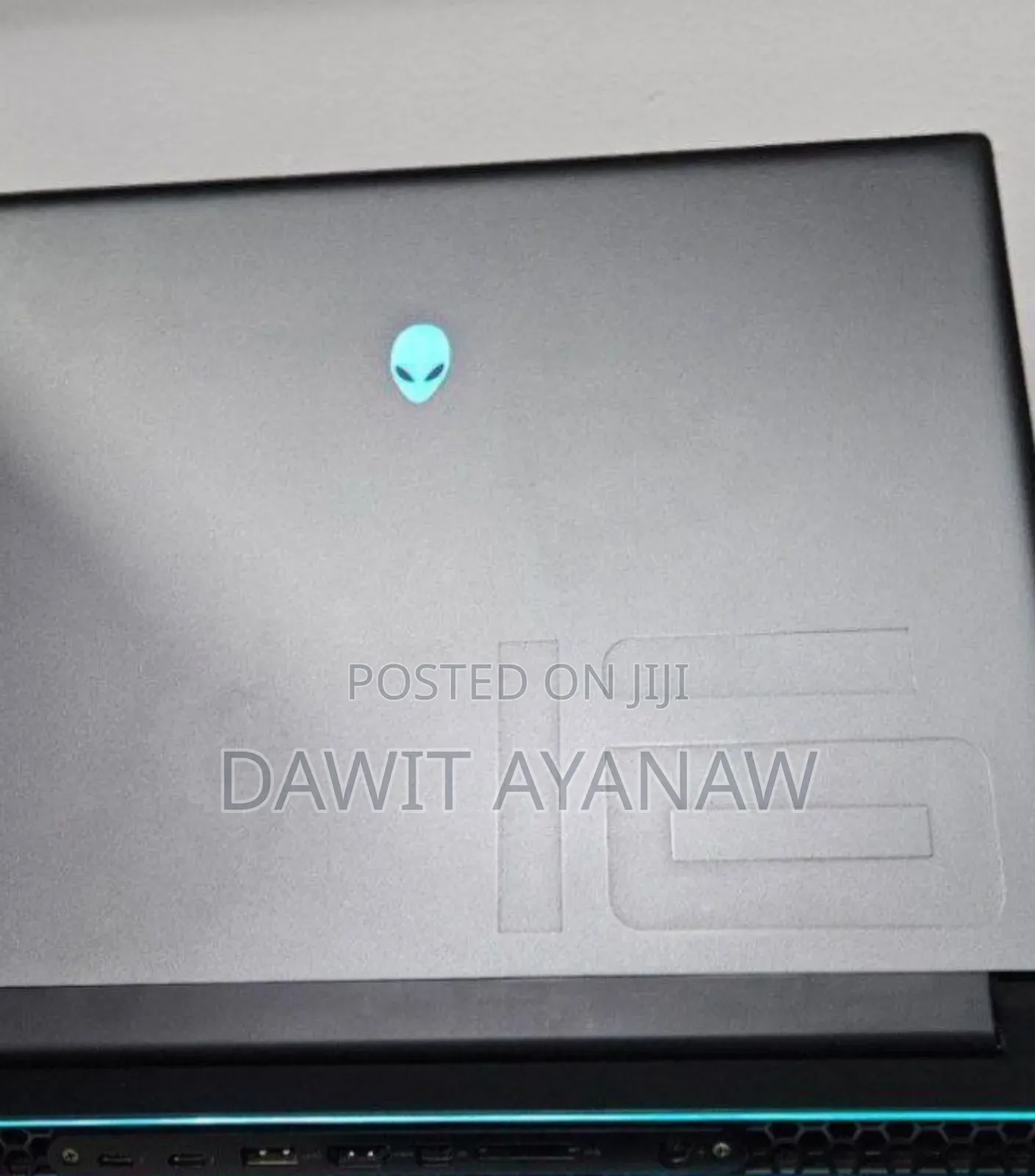 New Laptop Alienware M17x R2 16GB Intel Core I7 SSD 1T