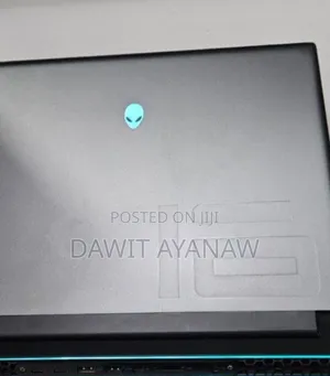 New Laptop Alienware M17x R2 16GB Intel Core I7 SSD 1T