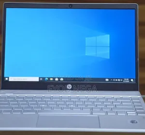 New Laptop HP Pavilion 15 8GB Intel Core I5 SSD 256GB