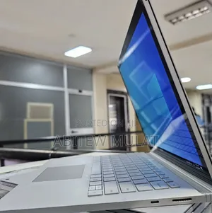 New Laptop Microsoft Surface Book 3 16GB Intel Core I7 SSD 256GB