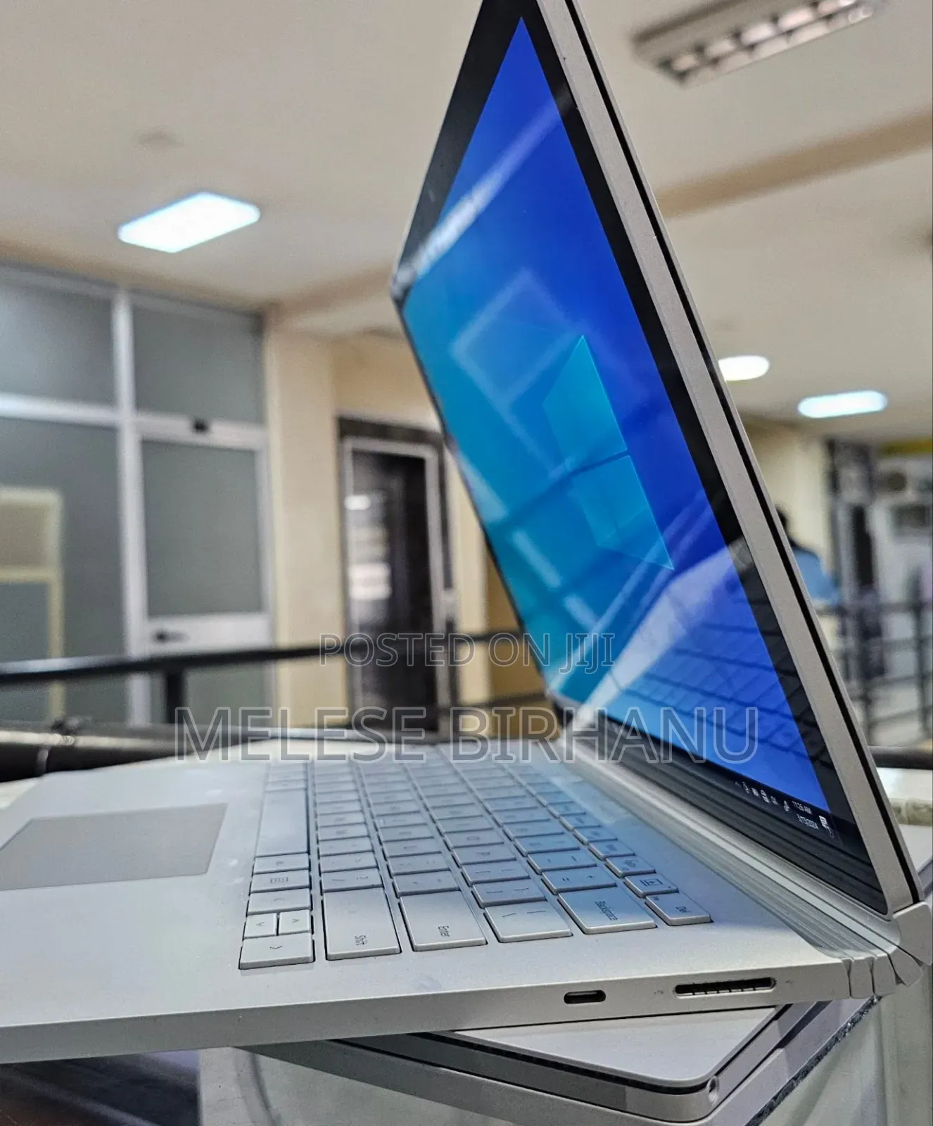 New Laptop Microsoft Surface Book 3 16GB Intel Core I7 SSD 256GB