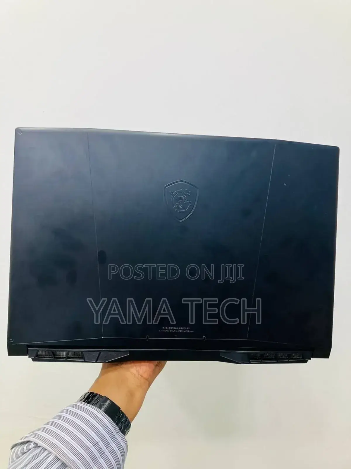 New Laptop MSI Katana 17 16GB Intel Core i5 SSD 512GB