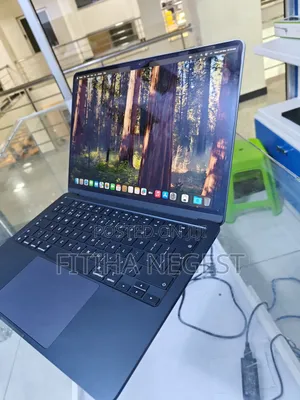 Photo - New Apple MacBook Air 2024 M3 13-Inch 8GB Intel Core M3 SSD 256GB