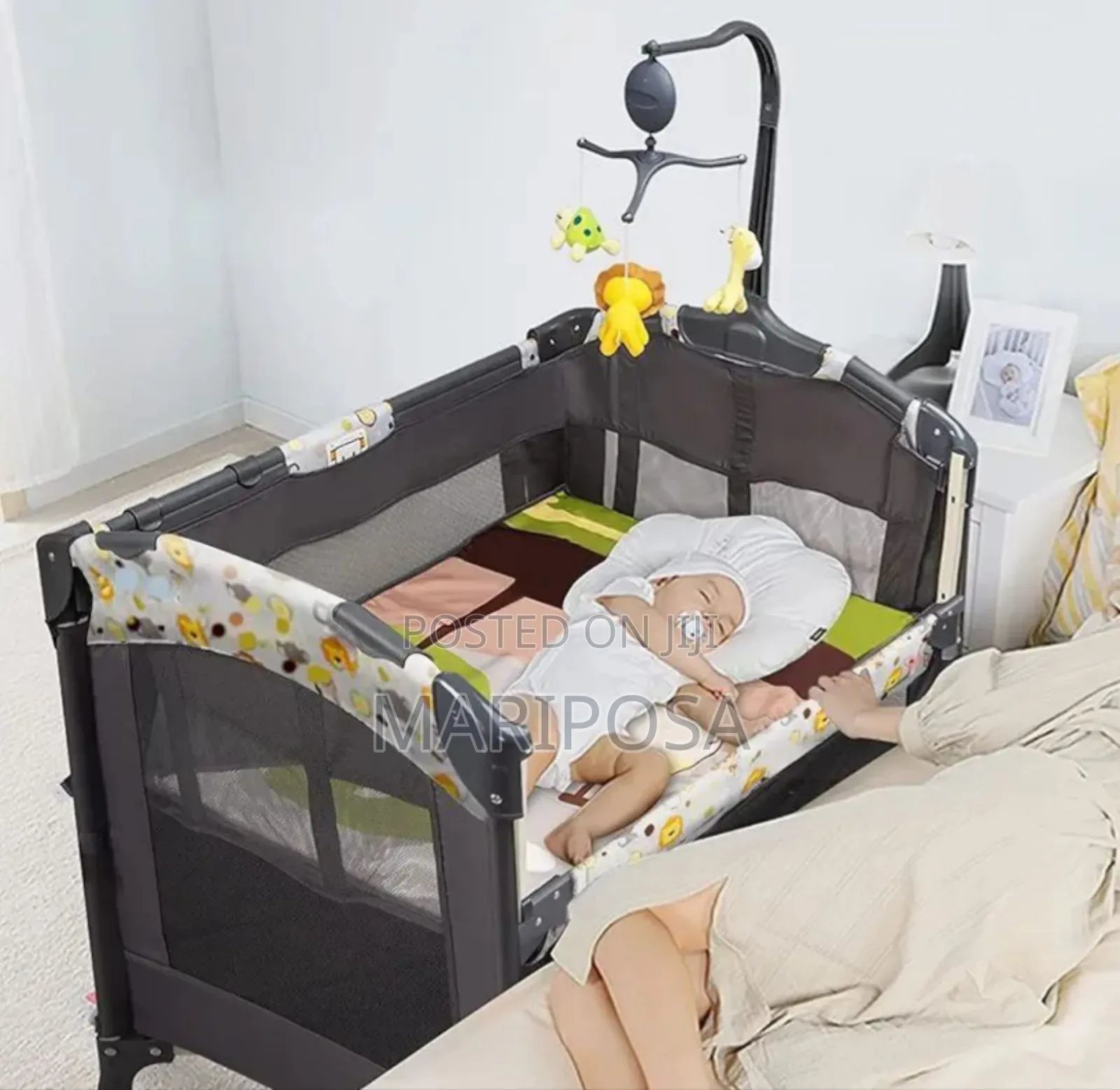 High Quality Foldable Multifunctional Baby Bed