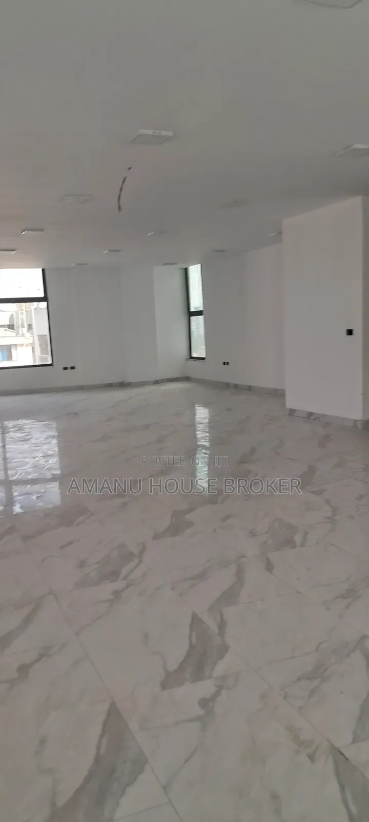 Urgent Office for Rent 750sqm Full Floor
