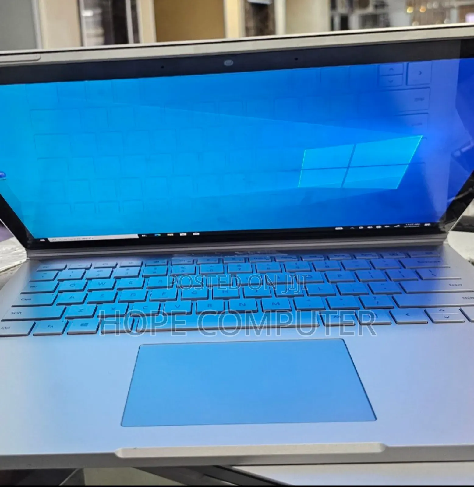 New Laptop Microsoft Surface Book 3 16GB Intel Core I7 SSD 256GB