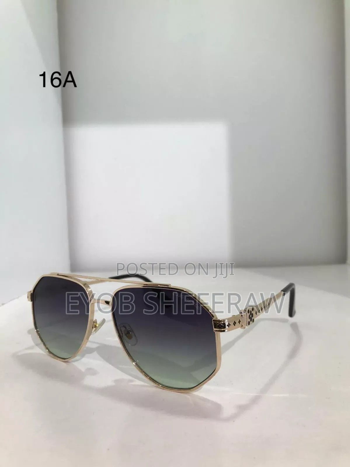 New Arrivals  
Sunglasses