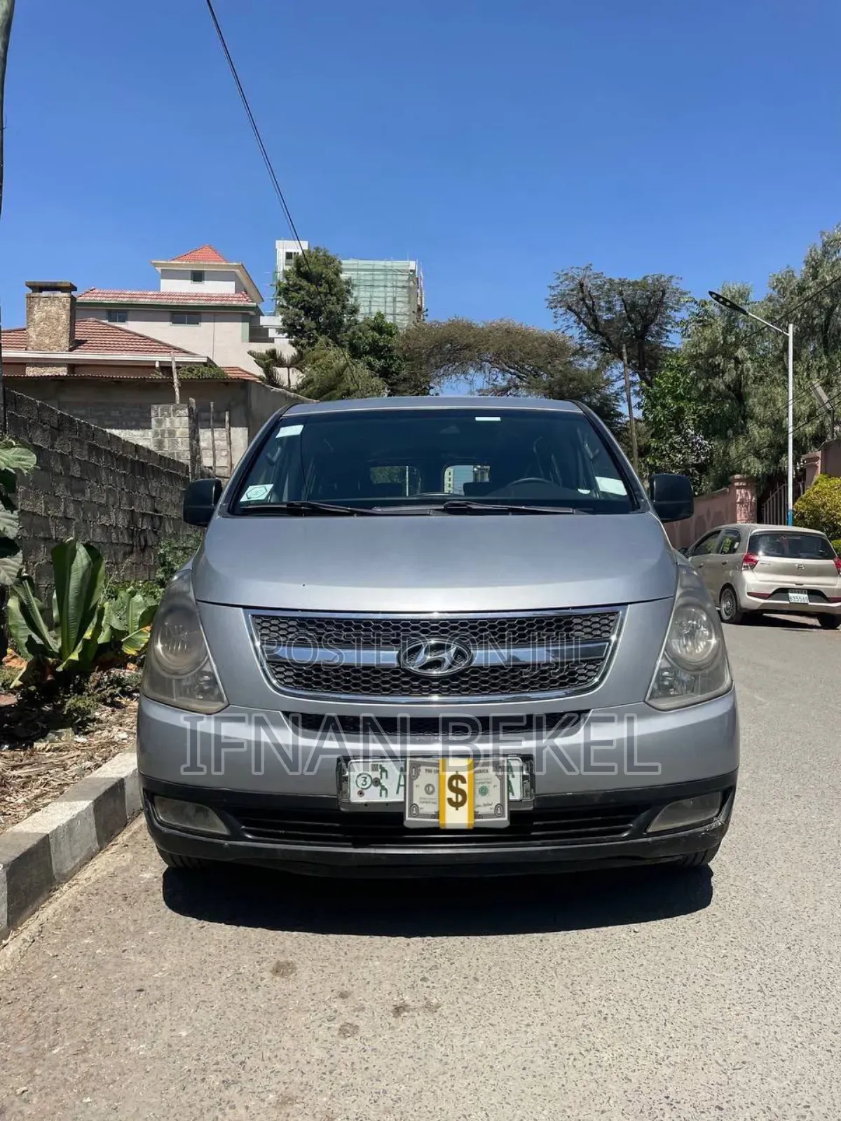 Hyundai Starex 2012 Silver
