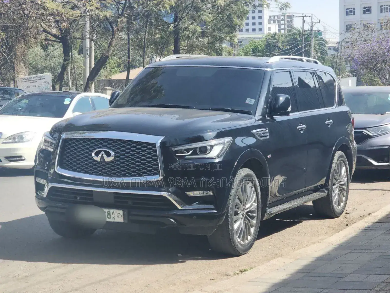 Infiniti QX80 2022 Black