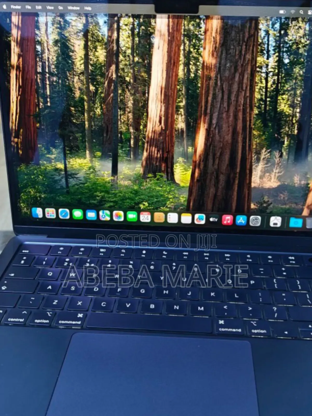 New Laptop Apple MacBook Air 2024 M3 13-Inch 8GB Apple M3 SSD 256GB