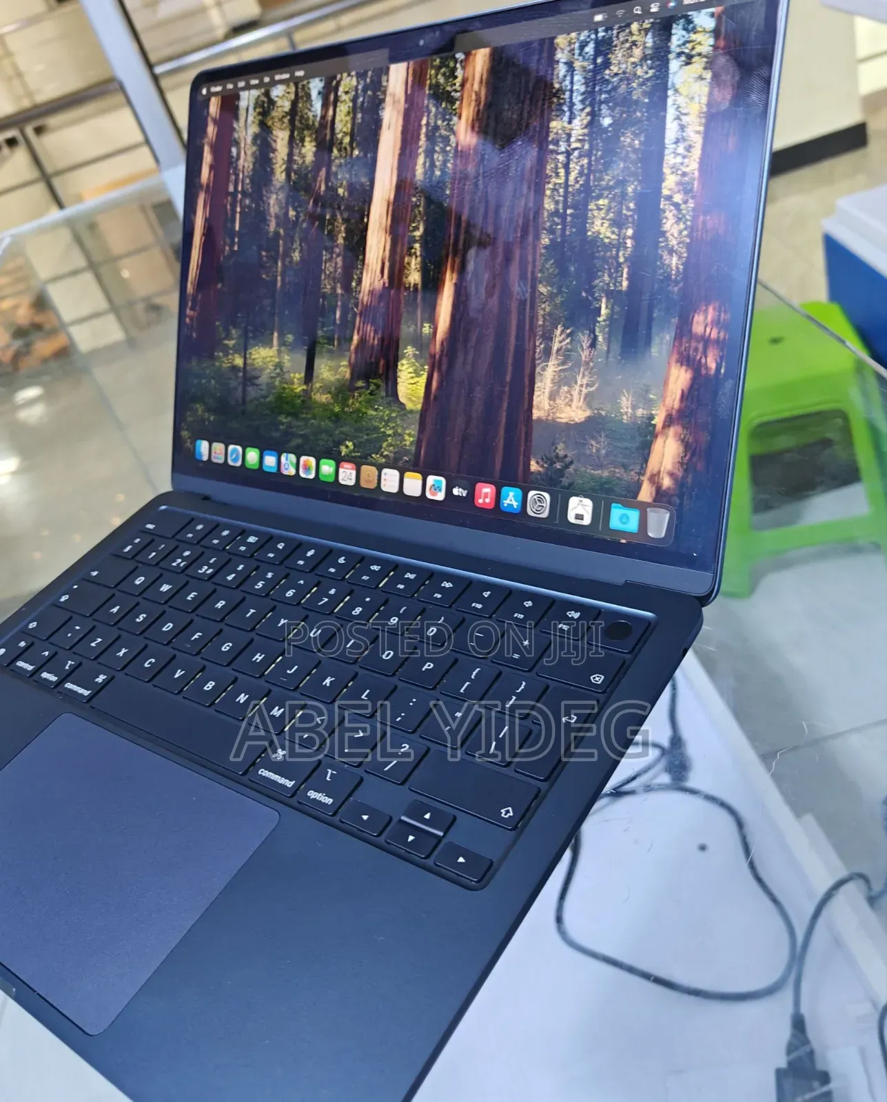 New Laptop Apple MacBook Air 8GB Apple M3 SSD 256GB