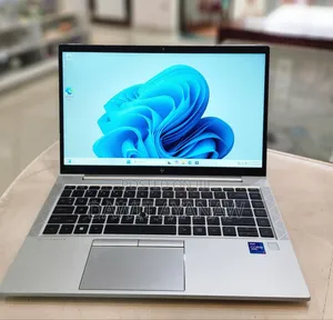 New Laptop HP 16GB Intel Core I7 SSD 512GB