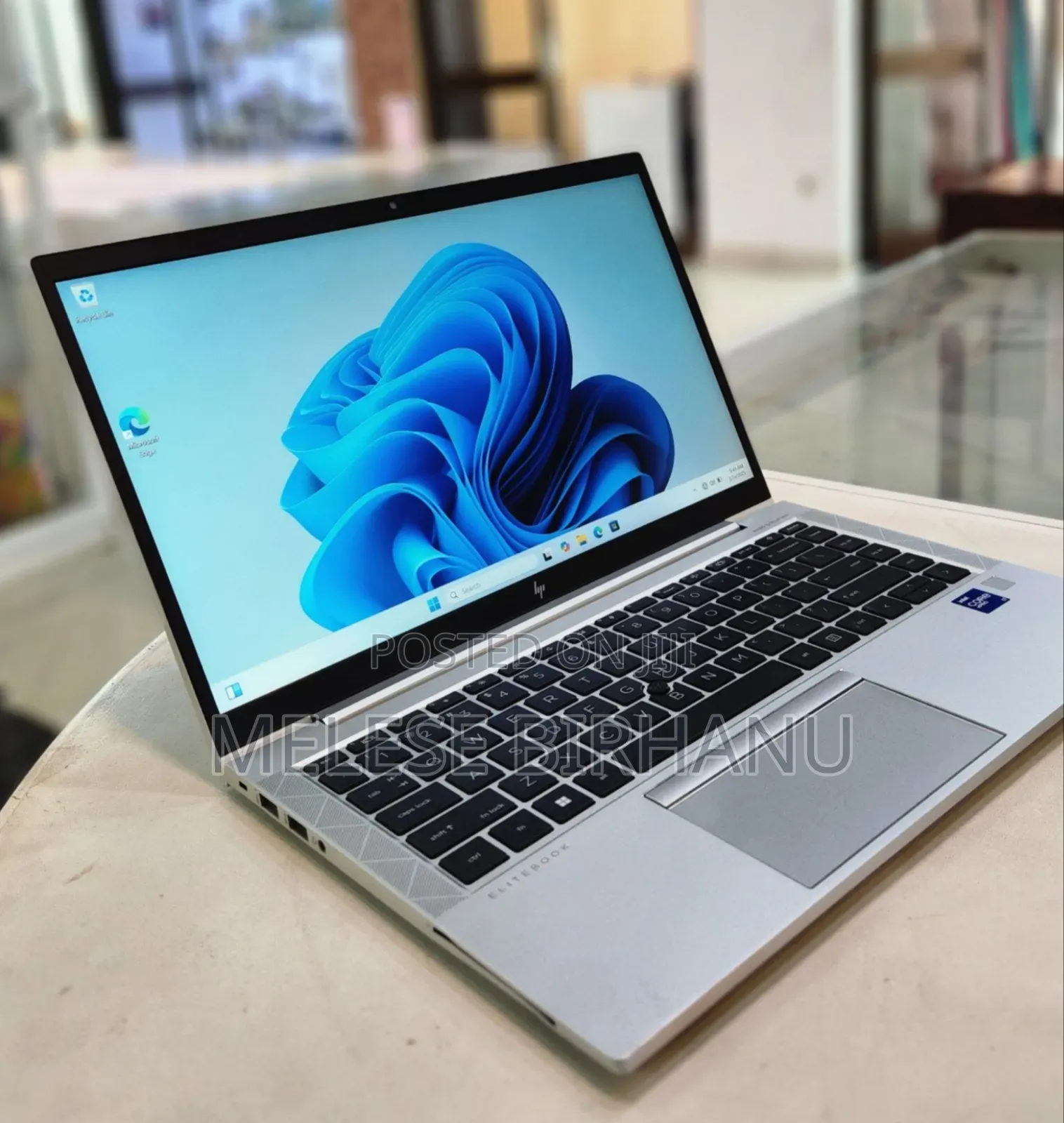 New Laptop HP EliteBook 840 G8 16GB Intel Core I7 SSD 512GB