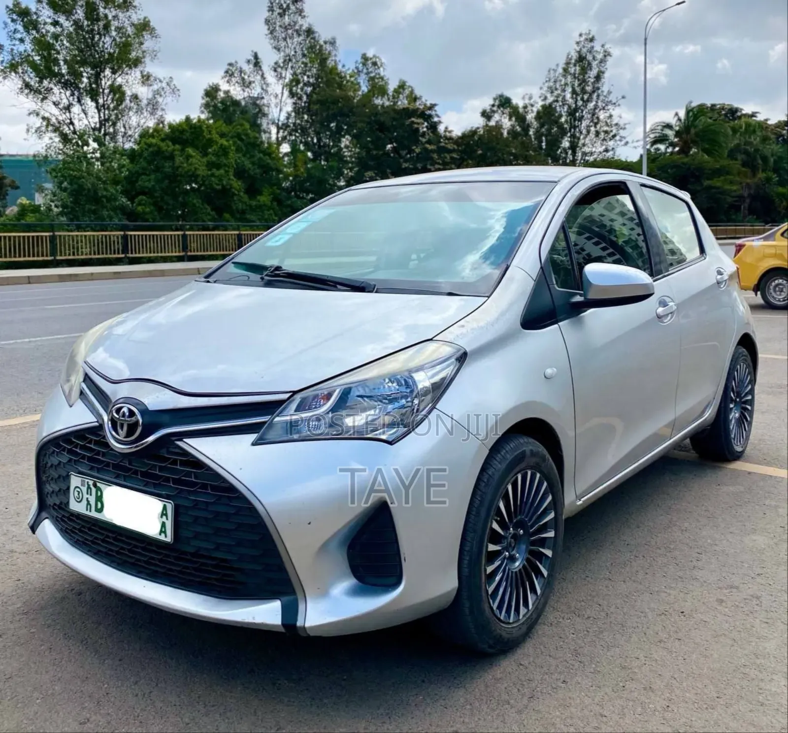 Toyota Yaris 2020 Silver
