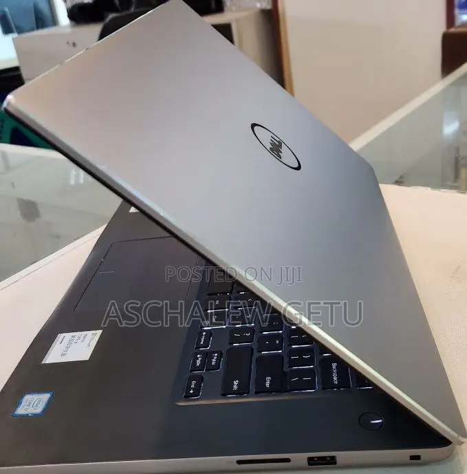 New Laptop Dell Inspiron 15 16GB Intel Core I7 SSD 256GB