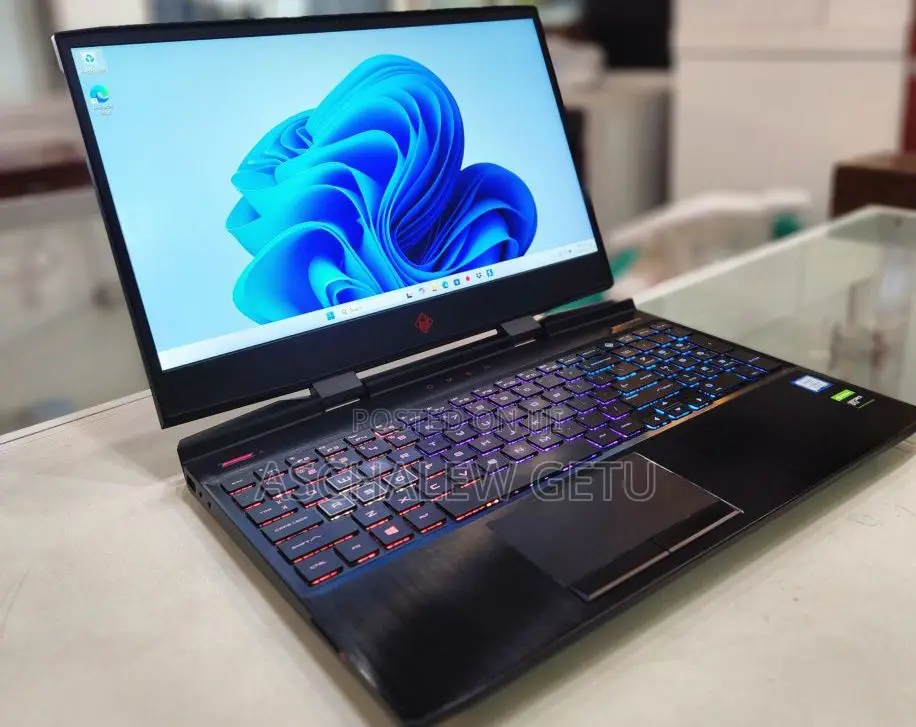 New Laptop HP Omen X 16GB Intel Core I7 SSD 256GB
