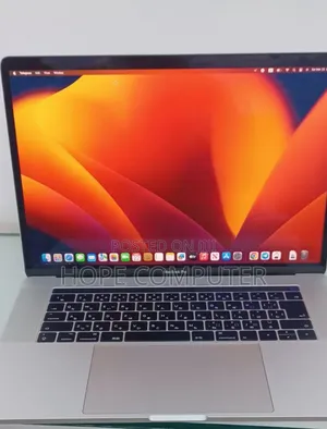 New Laptop Apple MacBook Pro 16GB Intel Core I7 SSD 1T