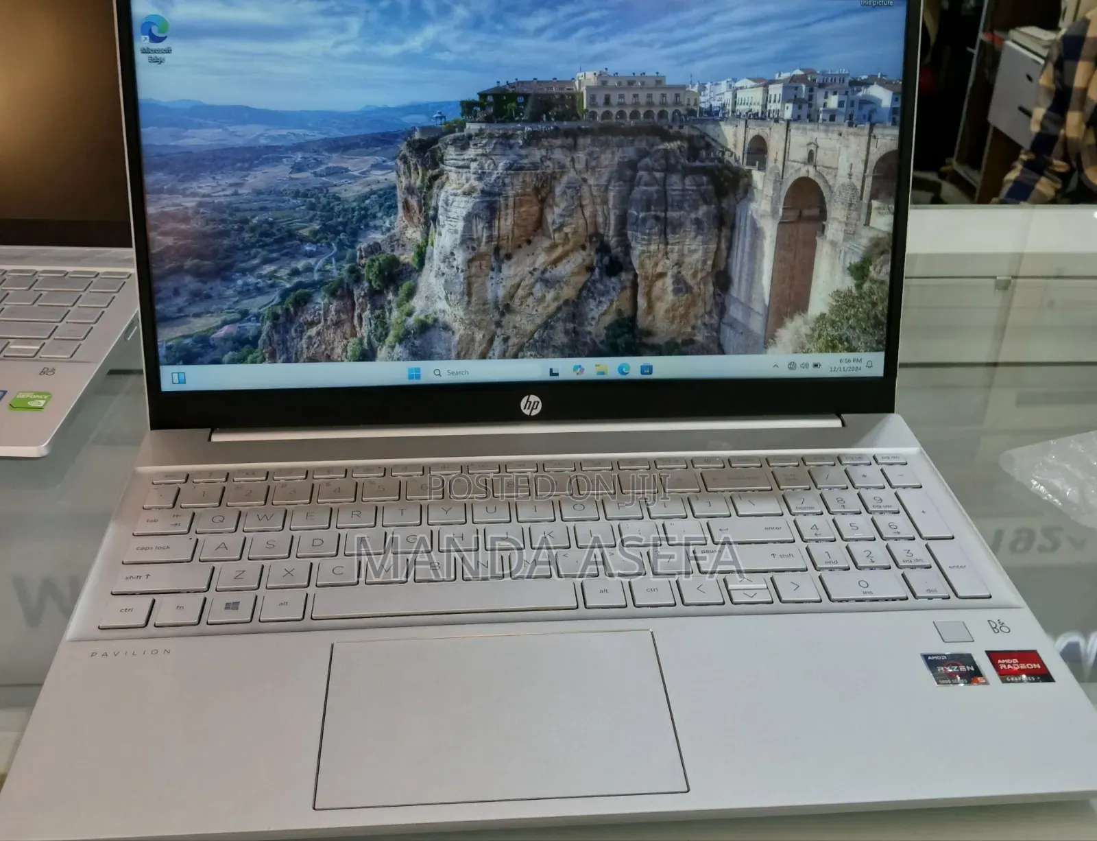 New Laptop HP Stream Notebook 8GB AMD Ryzen 5 SSD 512GB