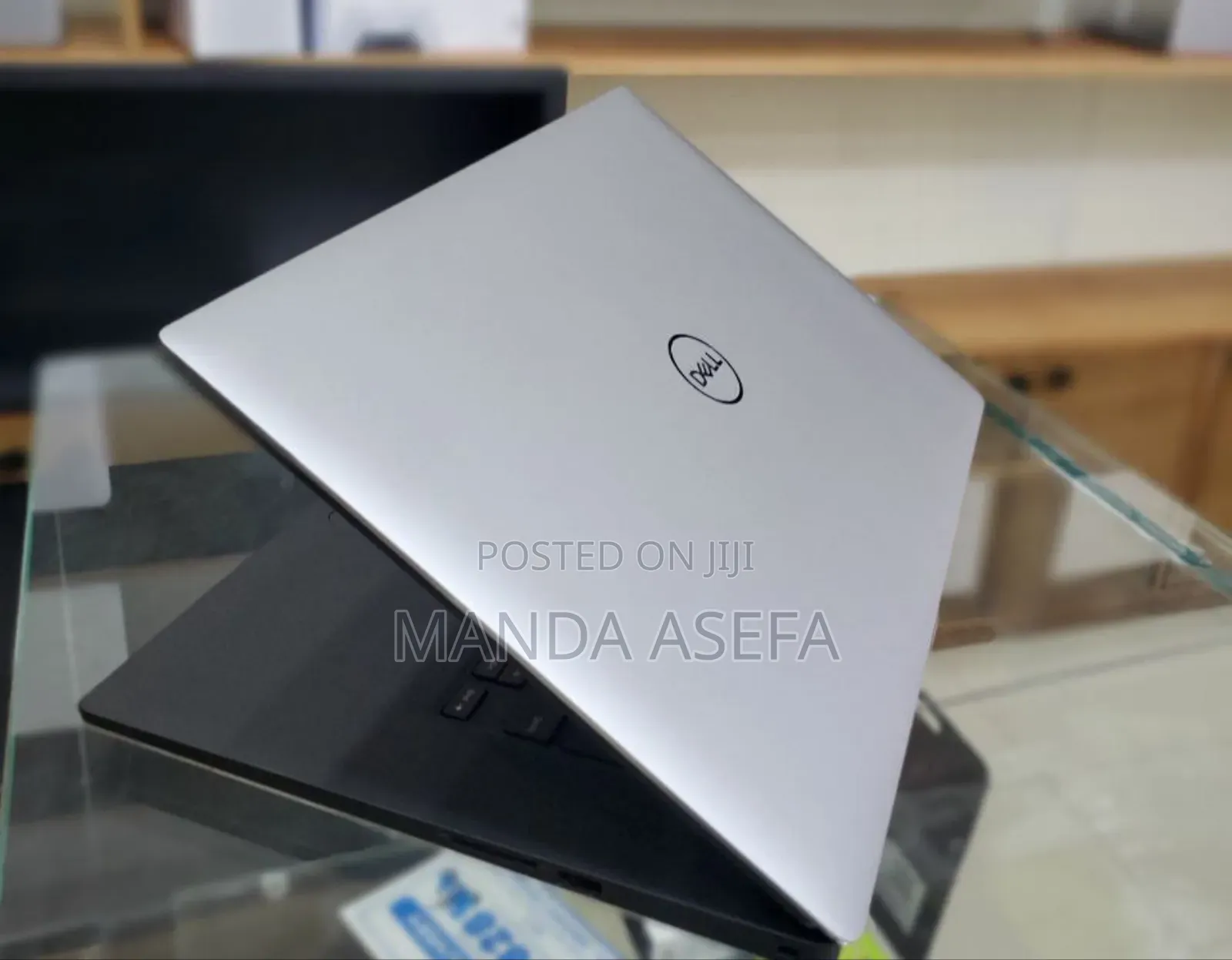 New Laptop Dell Precision 5540 16GB Intel Core I7 SSD 512GB