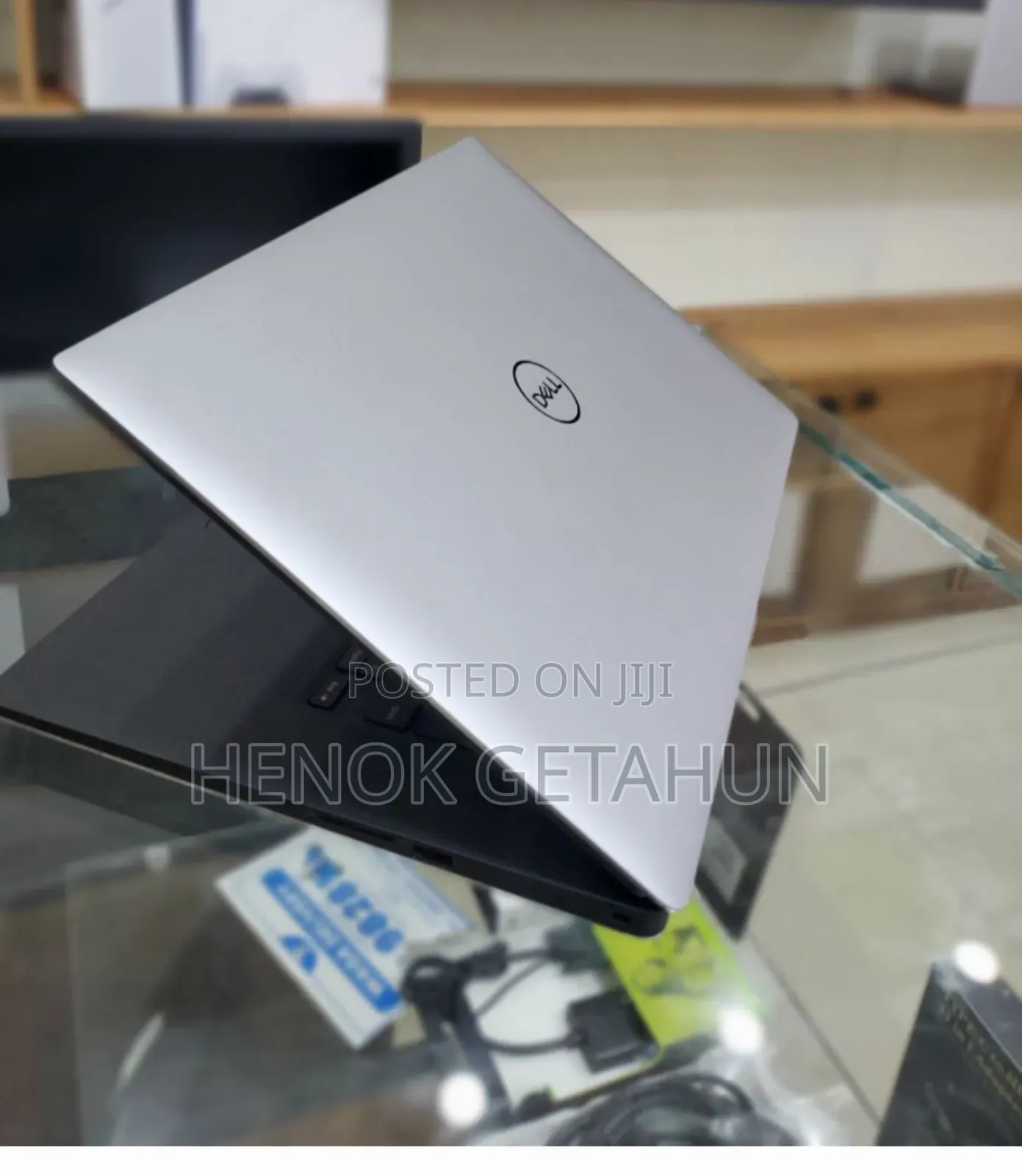 New Laptop Dell Precision 5540 32GB Intel Core I7 SSD 512GB