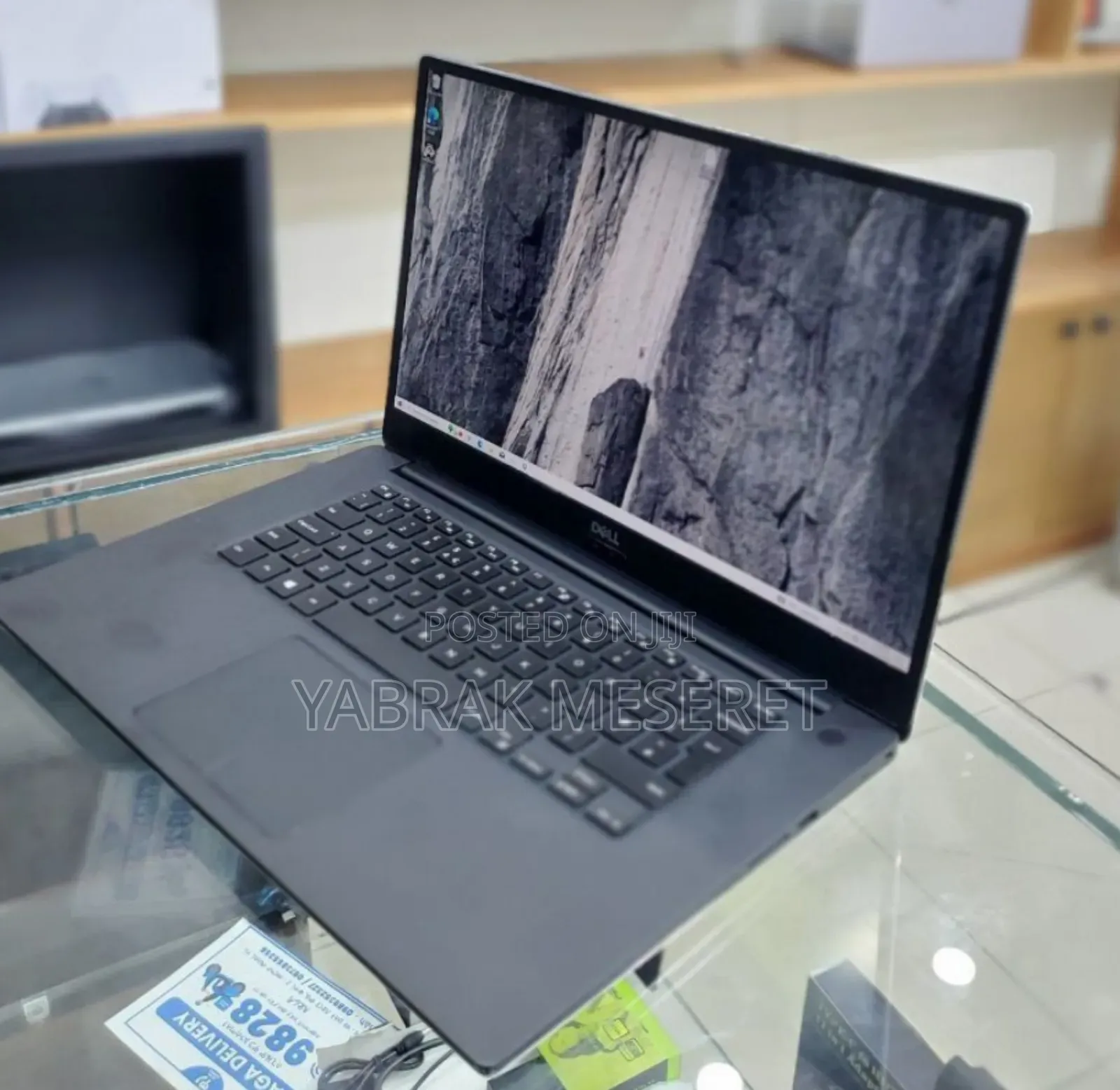 New Laptop Dell Precision 5540 32GB Intel Core I7 SSD 512GB