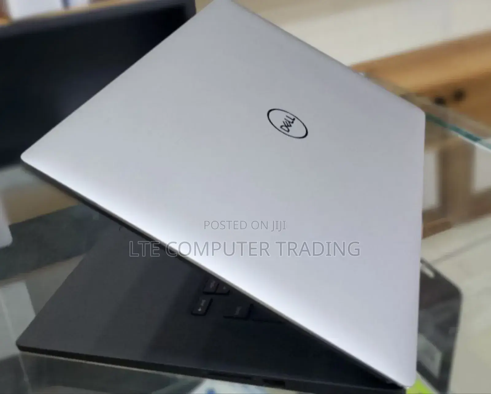 New Laptop Dell Precision 5540 16GB Intel Core I7 SSD 512GB