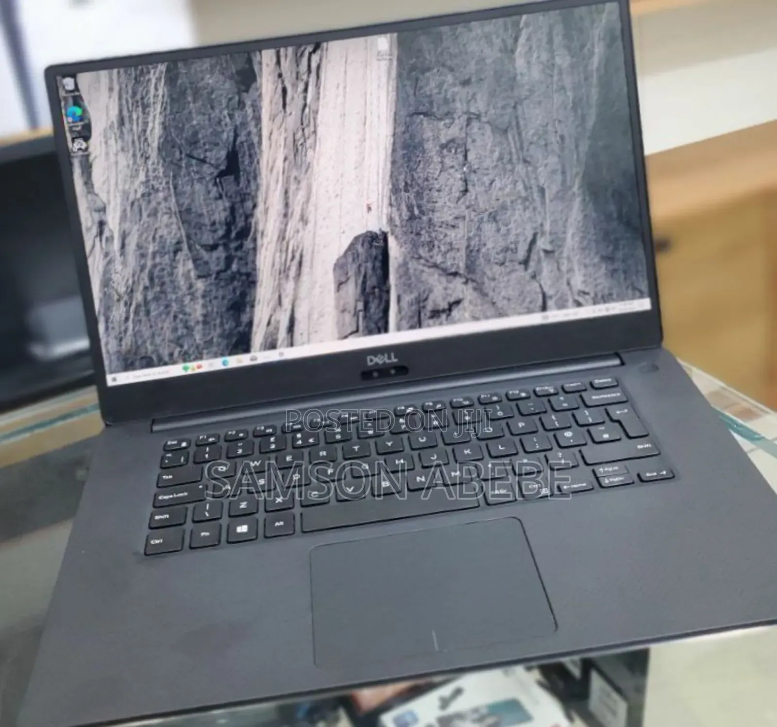 New Laptop Dell Precision 5540 16GB Intel Core I7 SSD 512GB