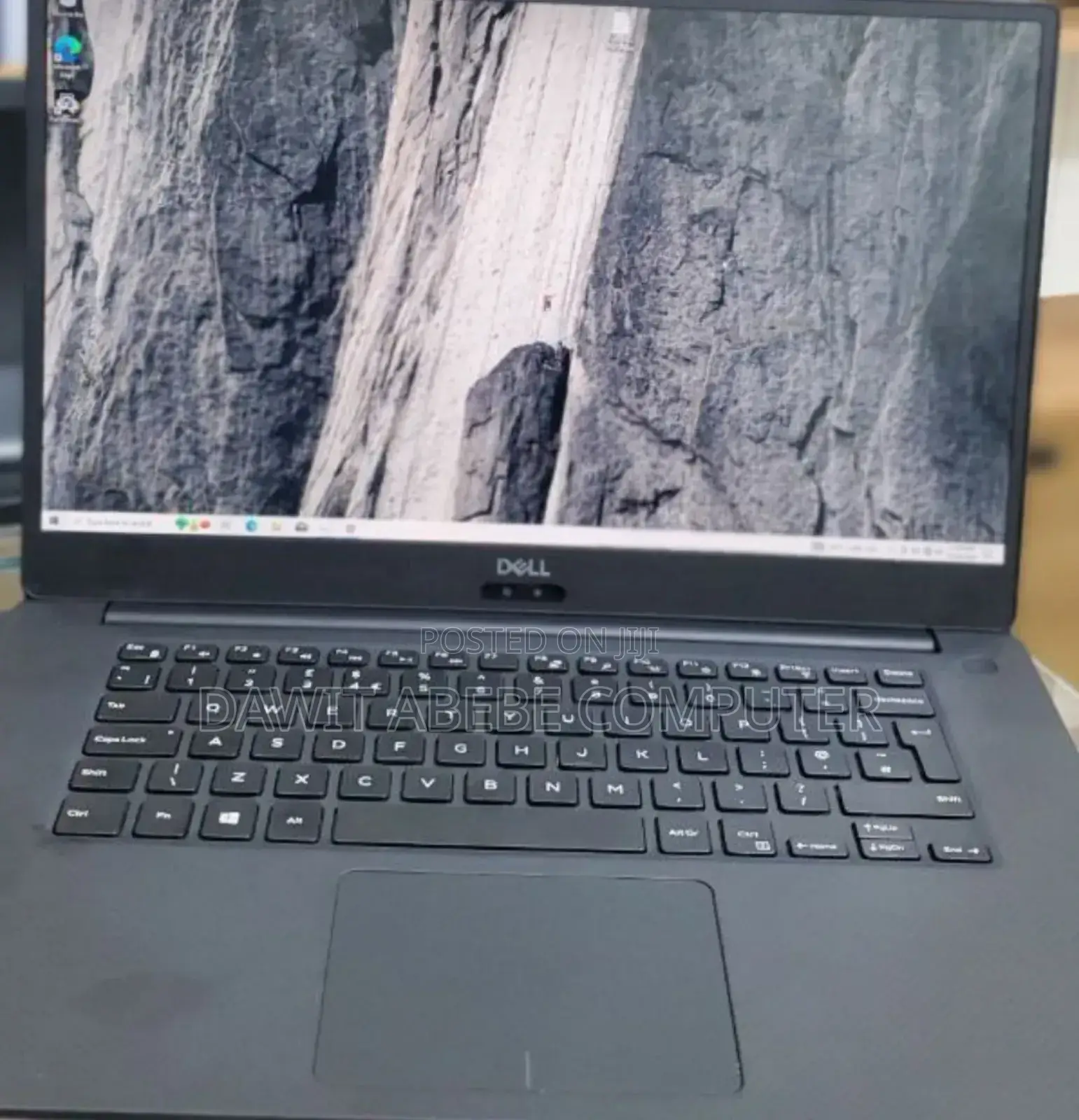 New Laptop Dell Precision 5540 32GB Intel Core I7 SSD 512GB