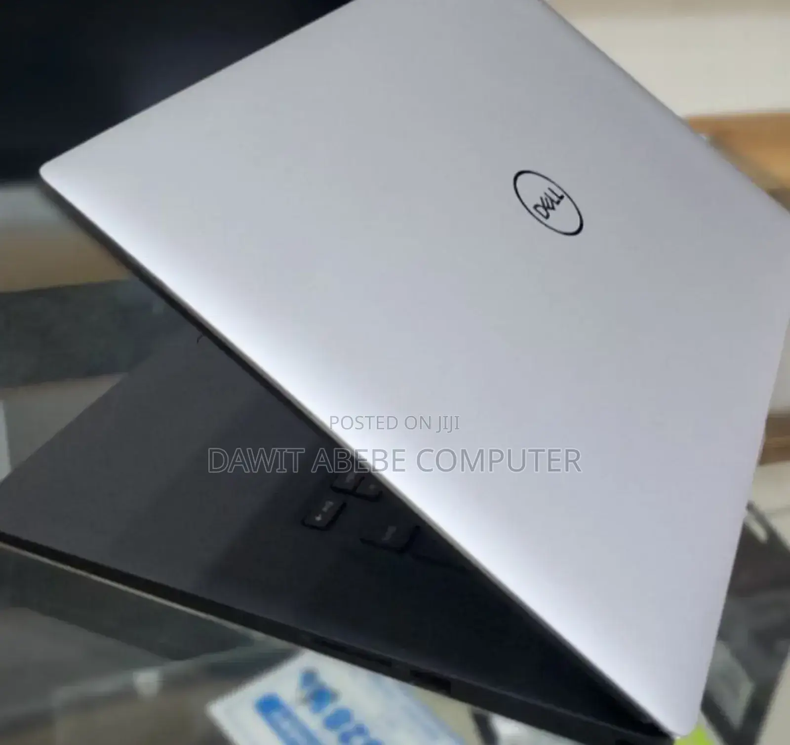 New Laptop Dell Precision 5540 32GB Intel Core I7 SSD 512GB