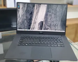 New Laptop Dell Precision 5540 16GB Intel Core I7 SSD 512GB