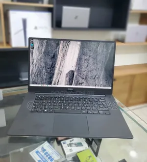 Photo - New Laptop Dell Precision 5540 32GB Intel Core I7 SSD 512GB