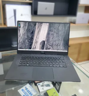 New Laptop Dell Precision 5540 32GB Intel Core I7 SSD 512GB