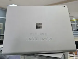 New Laptop Microsoft Surface 16GB Intel Core I7 SSD 256GB