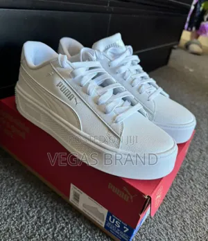 Photo - Puma Men's Smash Platform Triple White Master Quality Shoes