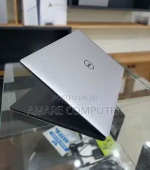 New Laptop Dell Precision 5540 32GB Intel Core I7 SSD 512GB