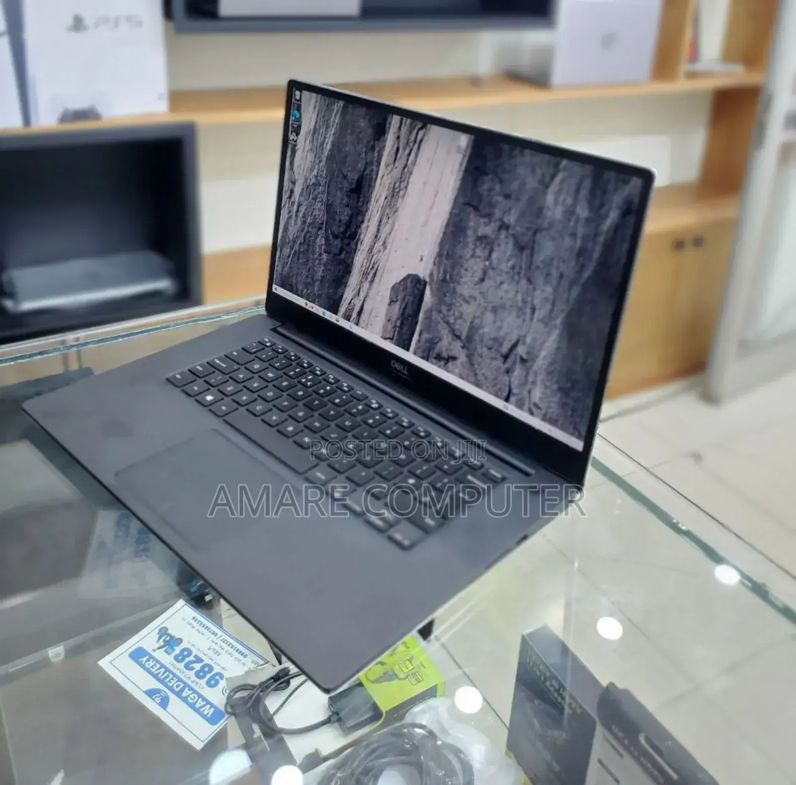 New Laptop Dell Precision 5540 32GB Intel Core I7 SSD 512GB