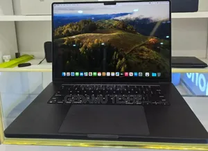New Laptop Apple MacBook Pro 2023 M3 Max 16-Inch 32GB SSD 1T