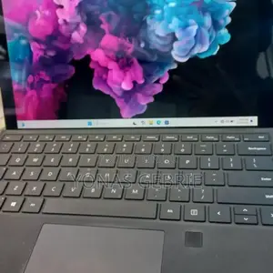 New Laptop Microsoft Surface Pro 6 8GB Intel Core I5 SSD 256GB