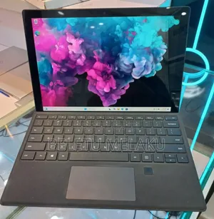 Photo - New Laptop Microsoft Surface Pro 6 8GB Intel Core I5 SSD 256GB